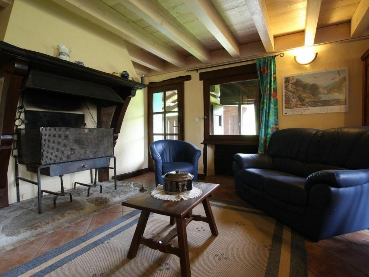 Maison De Caractere Avec Terrasse A 300M De L'Allier, Ideale Pour Peche, Detente Et Activites Familiales - Fr-1-582-208 Villeneuve-dʼAllier Kültér fotó